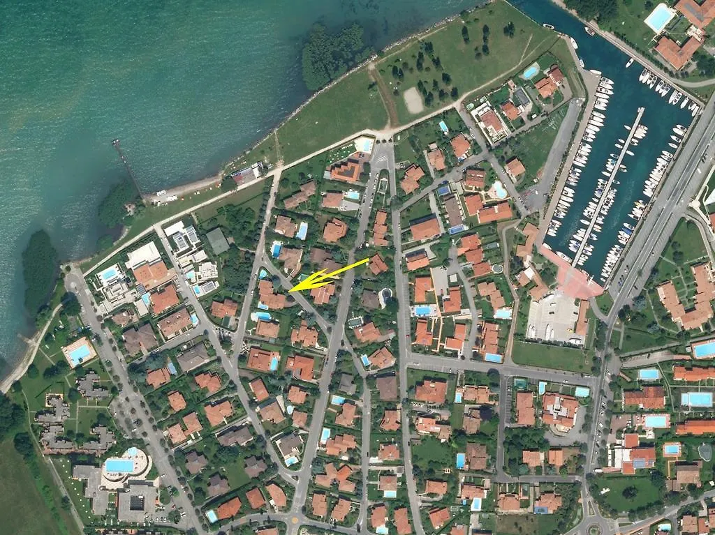 سيرمِيوني Villetta Anna