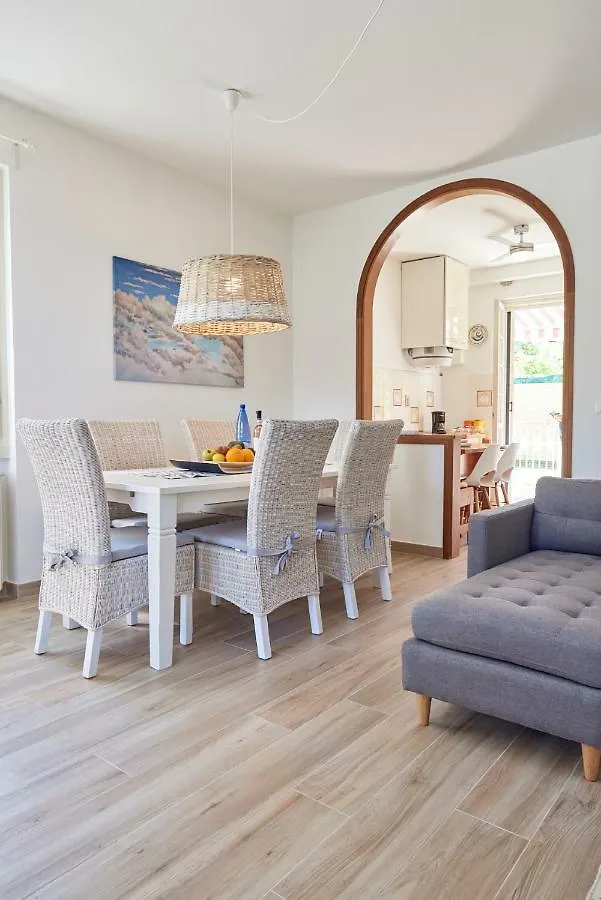 Villetta Anna Sirmione Holiday home